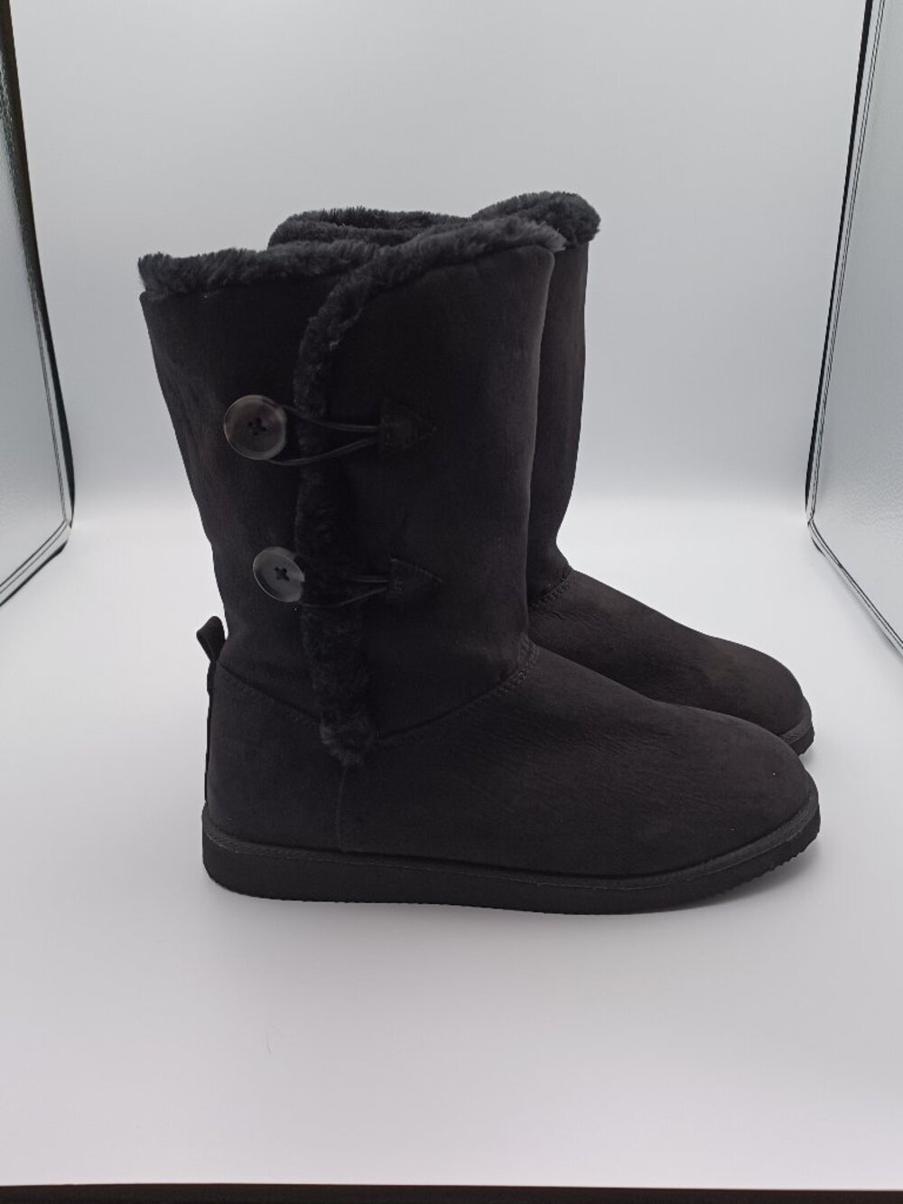 Women's Faux Fur Lined Black Winter Boots Flat Heel 10" High Slip on Size 8